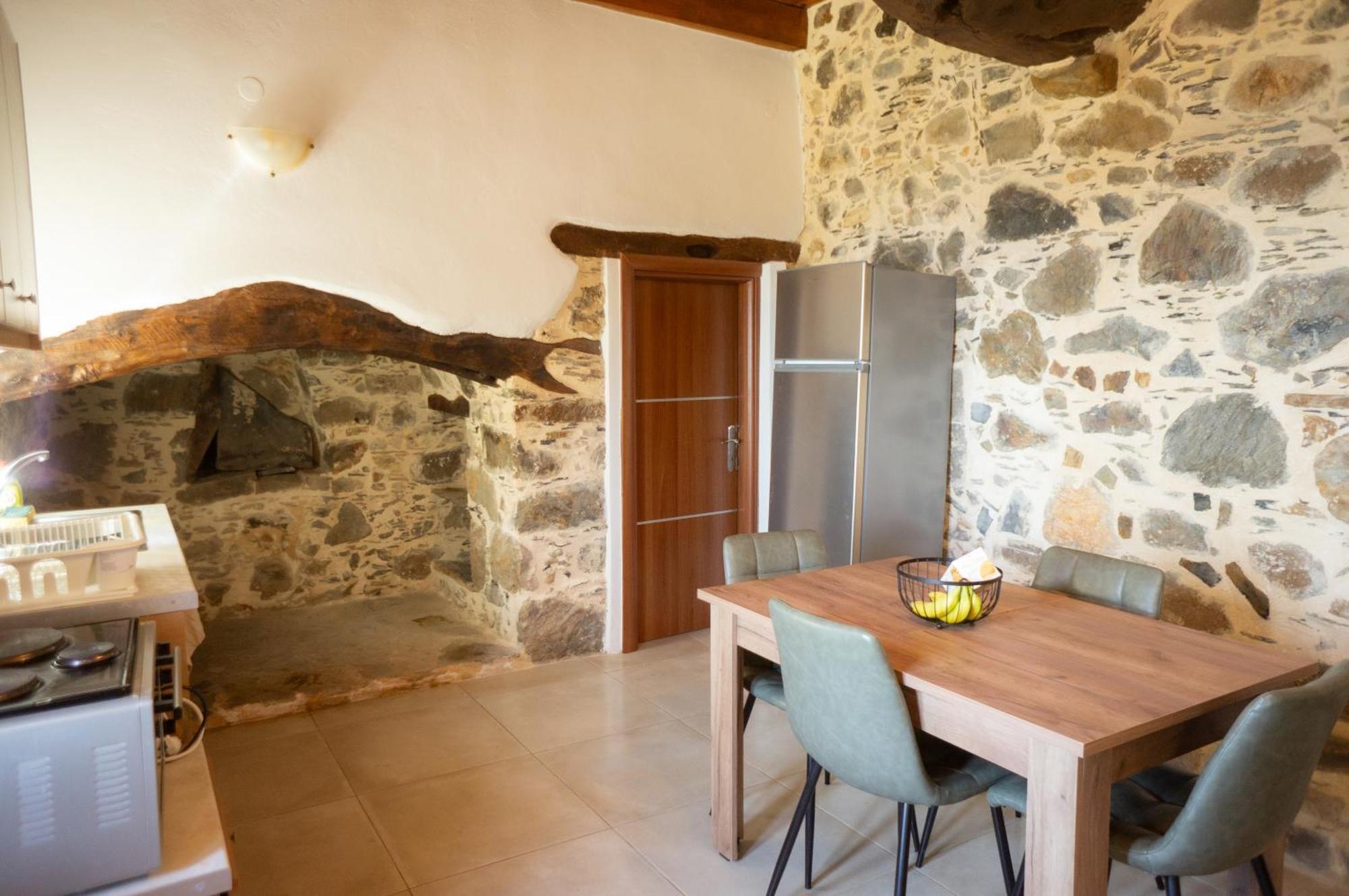 Alegria Stone House Villa AmigdhalokeFálion Екстериор снимка